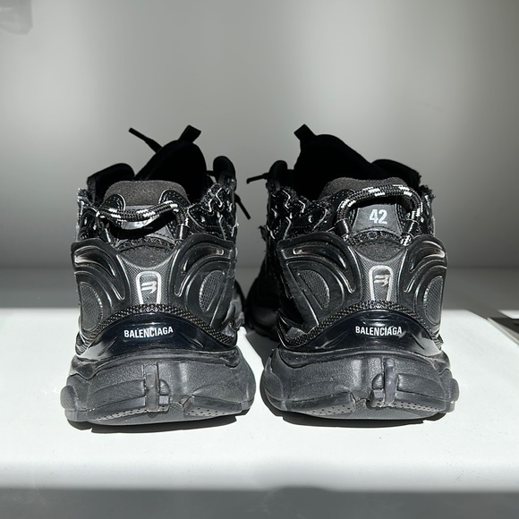 Balenciaga Runner Sneaker - Picture 2 of 6